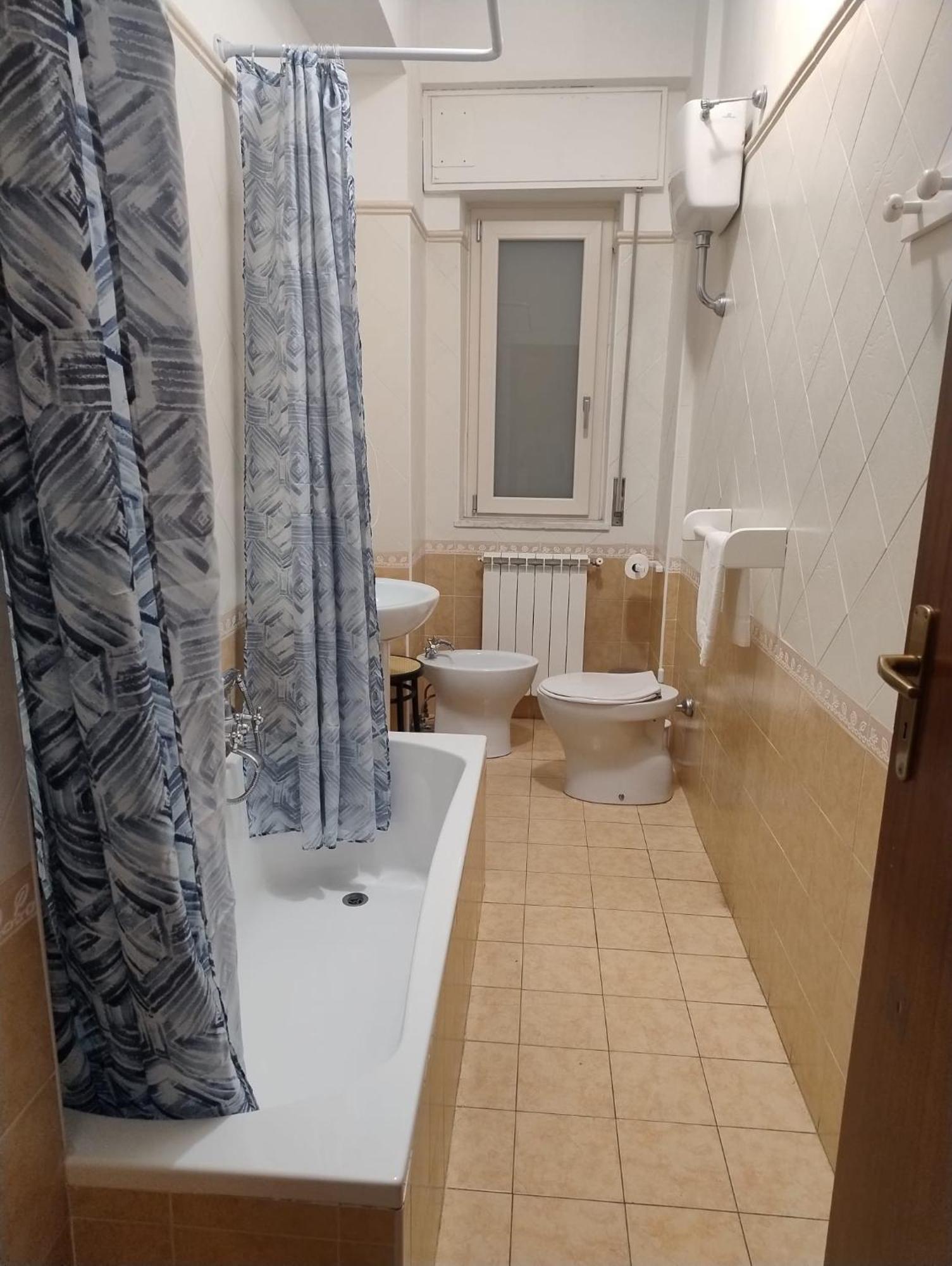 L'Attico Affittacamere B&B 卡坦扎罗 外观 照片